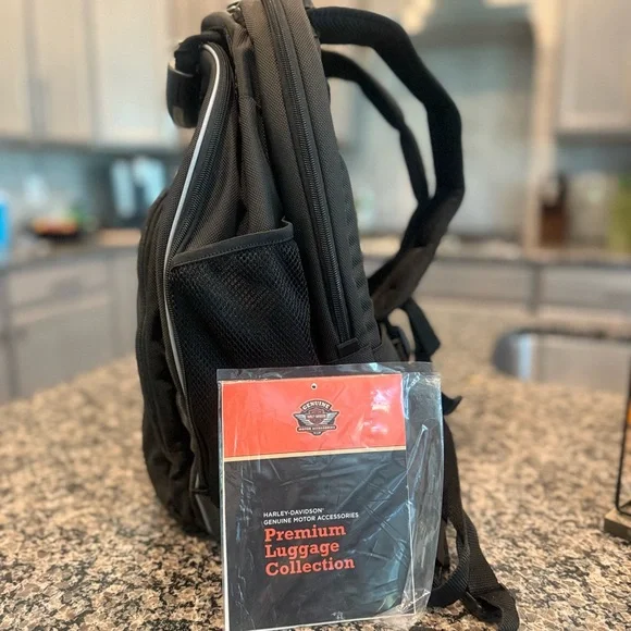 Harley-Davidson® Premium Sissy Bar Backpack - Picture 7 of 10